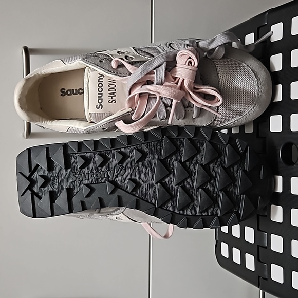 Saucony originals ✨️ NWOT - Picture 3 of 3